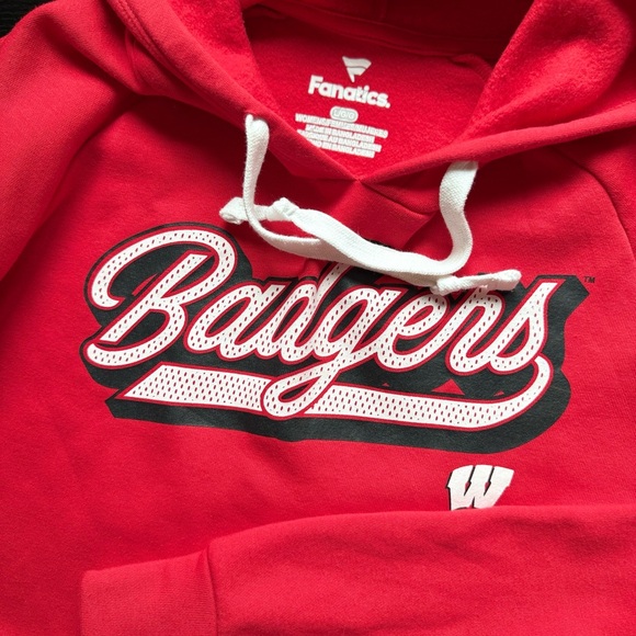 Wisconsin Badgers Red Hoodie Sweatshirt Fanatics Women’s Large - Picture 6 of 7